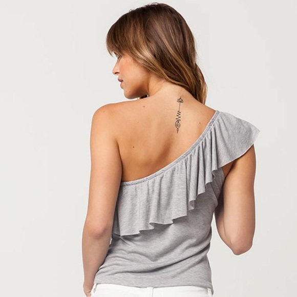 Full Tilt • One Shoulder Ruffle Top Size Small - Picture 2 of 7